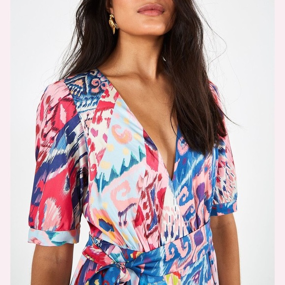 FARM RIO**Boboikat Multi Jumpsuit**XS,Sm. $250 - Picture 3 of 6